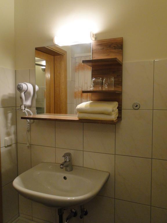Jahnkes Gasthaus-Pension Garni Todesfelde Bilik gambar