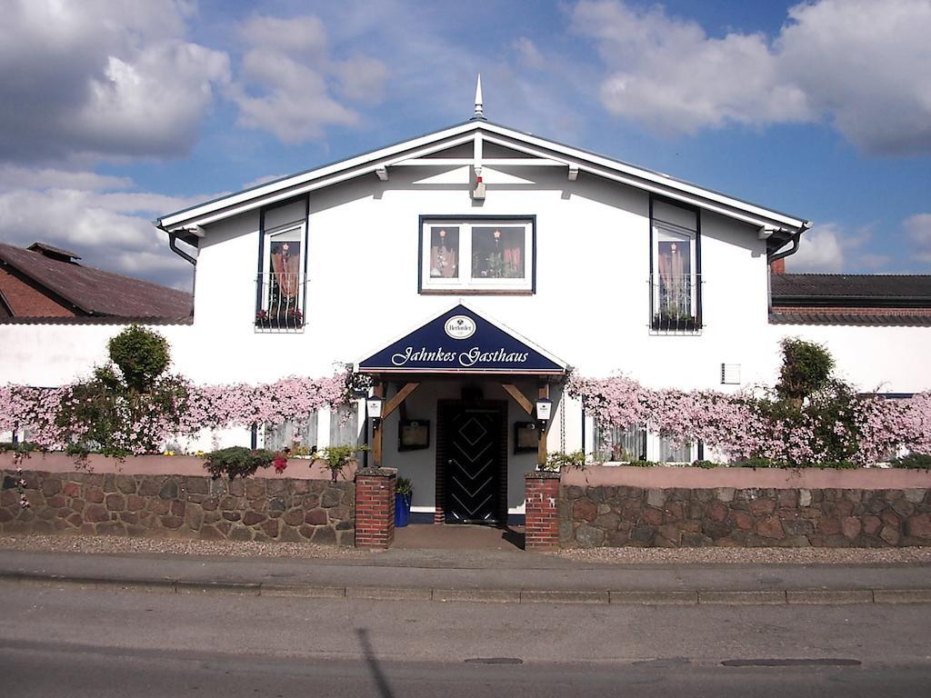 Jahnkes Gasthaus-Pension Garni Todesfelde Luaran gambar